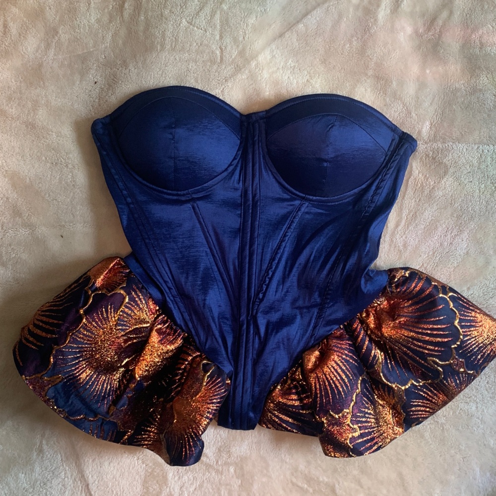 AKIRA Lady Lux Brocade Corset Top & Bubble Hem Midi Skirt Set - Picture 10 of 14
